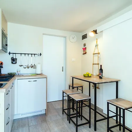 Apartment Smiljin Dvor Nečujam
