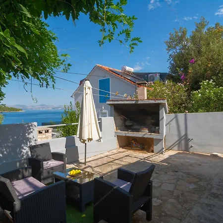 아파트 Smiljin Dvor Nečujam