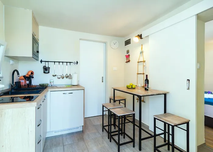 Apartment Smiljin Dvor Nečujam