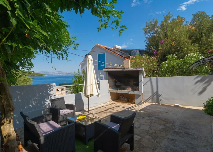 Apartment Smiljin Dvor Nečujam